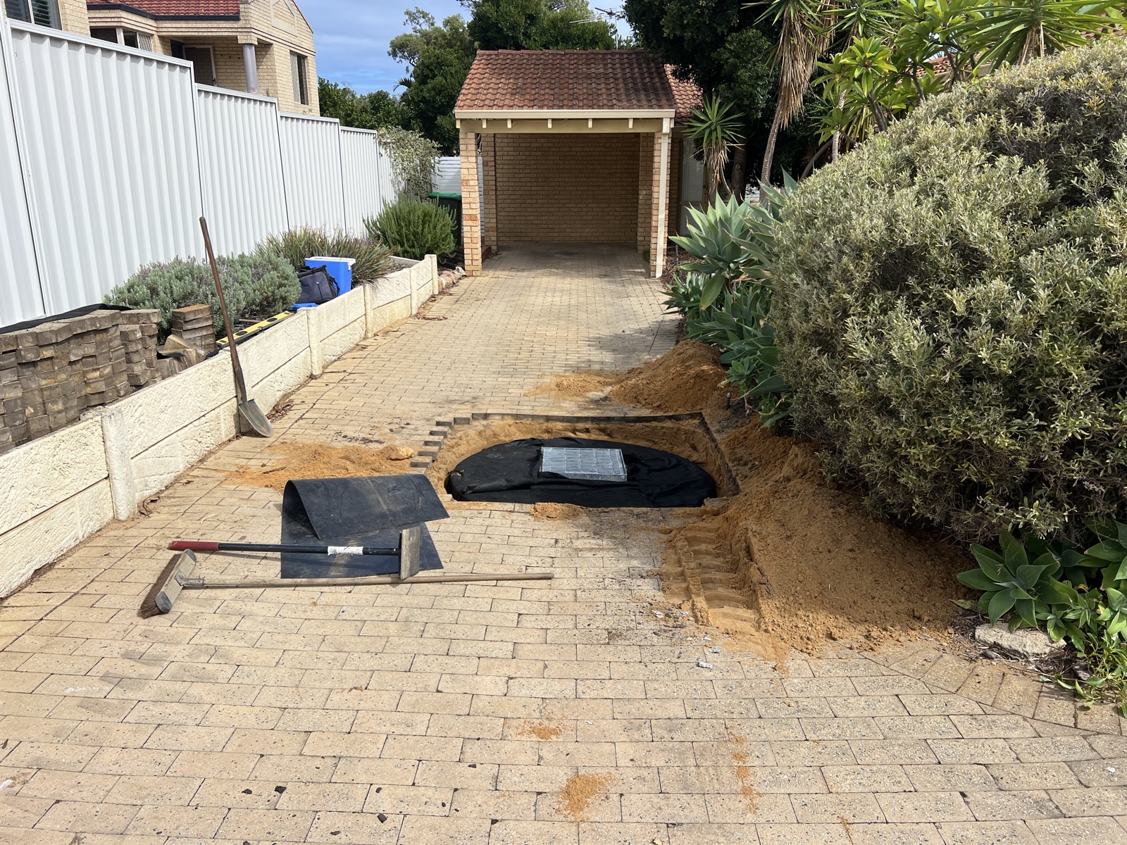 Drainage grate installation